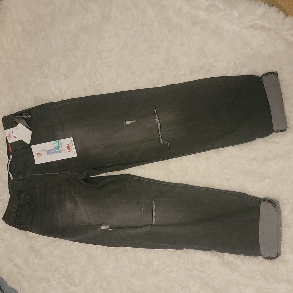 NWT  Celebrity Pink Jeans